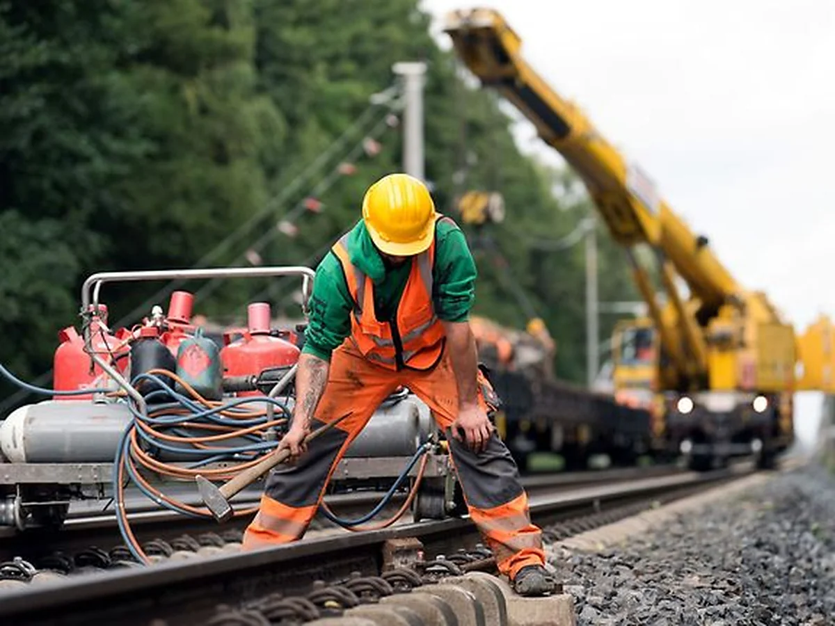 Troisdorf – Wiesbaden Corridor Renovation Begins Troisdorf – Wiesbaden Corridor Renovation Begins