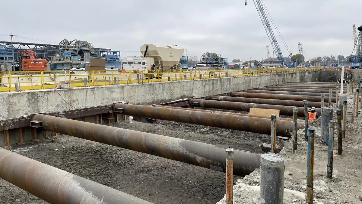 Construction work at the BART Silicon Valley Phase II project site