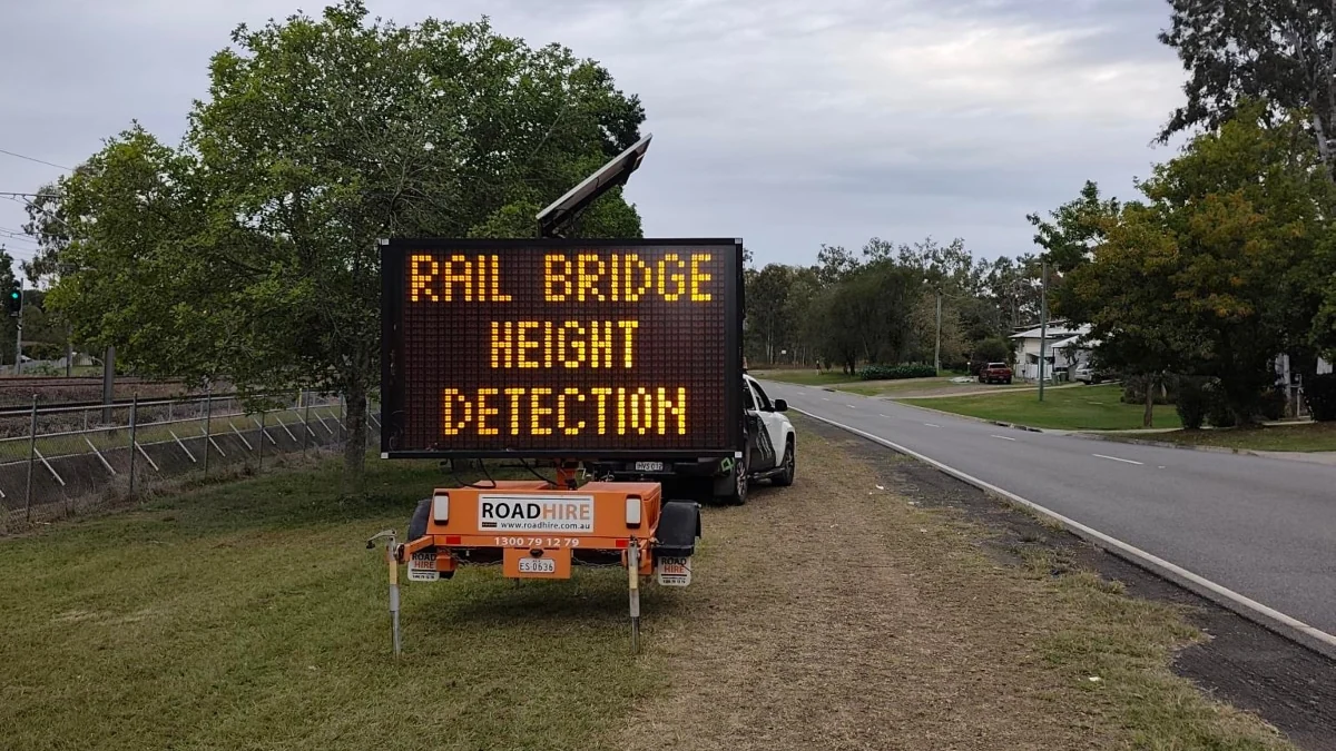 Bridge strike detection trial begins in Ipswich Bridge strike detection trial begins in Ipswich