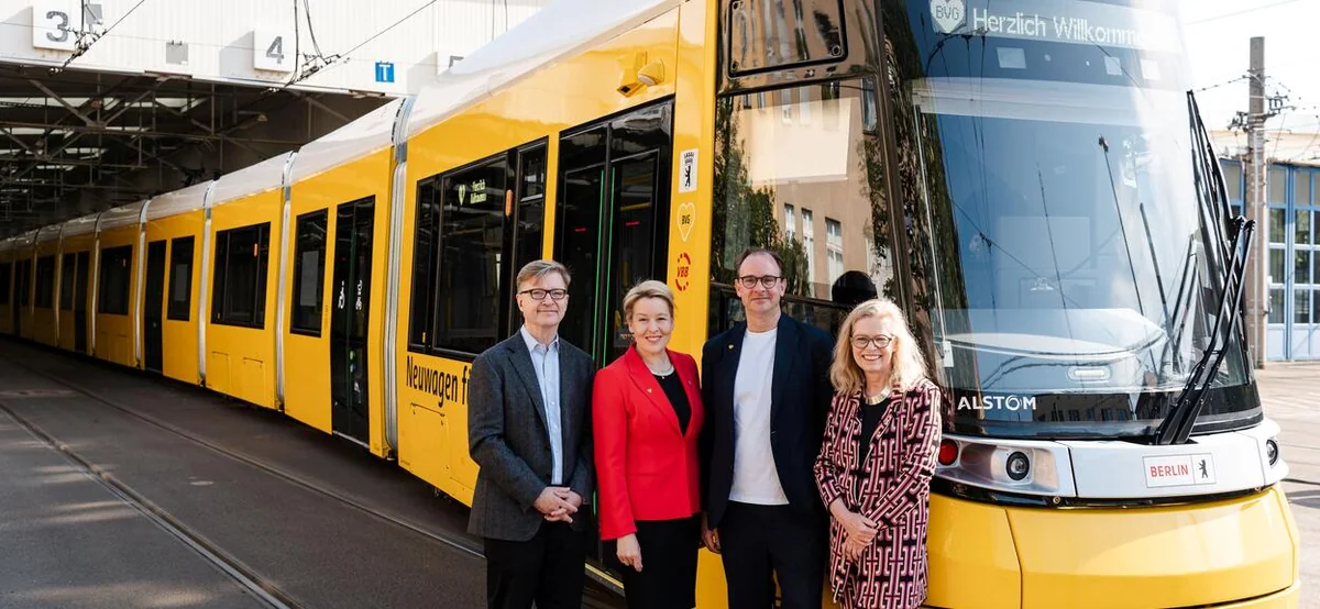 Alstom Urbanliner tram operating in Berlin Alstom Urbanliner tram operating in Berlin
