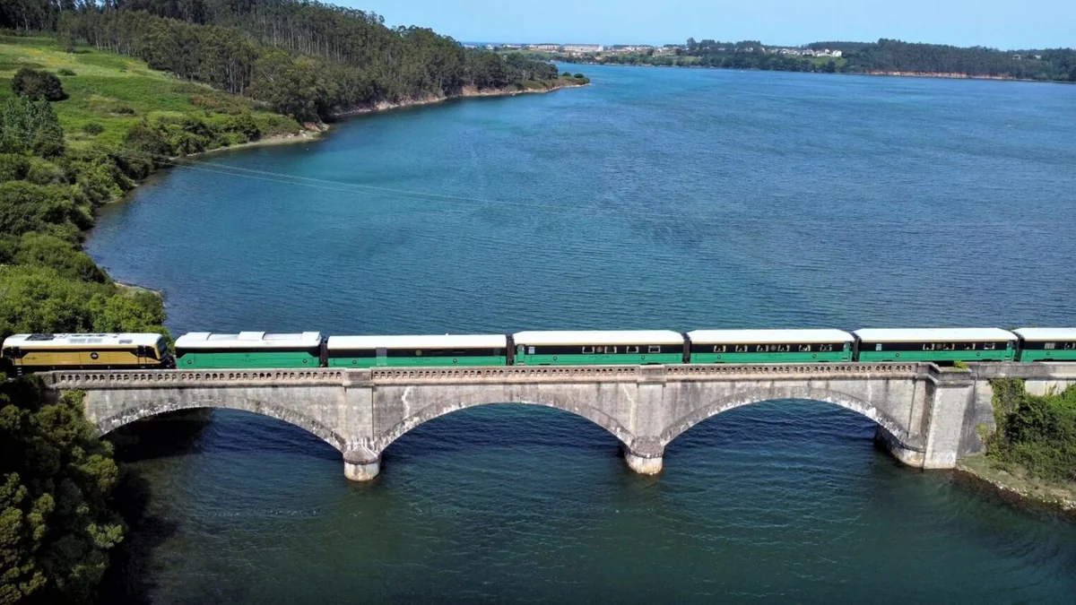 Renfe Tests HVO Fuel on Tourist Train in Spain Renfe Tests HVO Fuel on Tourist Train in Spain
