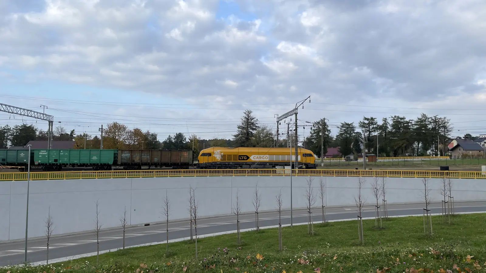 LTG Cargo diesel locomotive hauling freight wagons in Lithuania LTG Cargo diesel locomotive hauling freight wagons in Lithuania