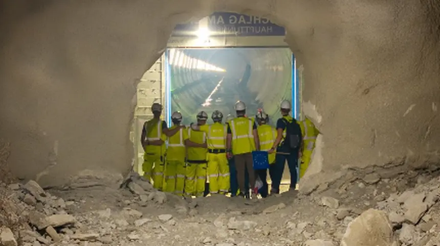 Brenner Base Tunnel breakthrough connects the Austrian and Italian main bores 1,400 metres below the pass as excavation advances. Brenner Base Tunnel breakthrough connects the Austrian and Italian main bores 1,400 metres below the pass as excavation advances.