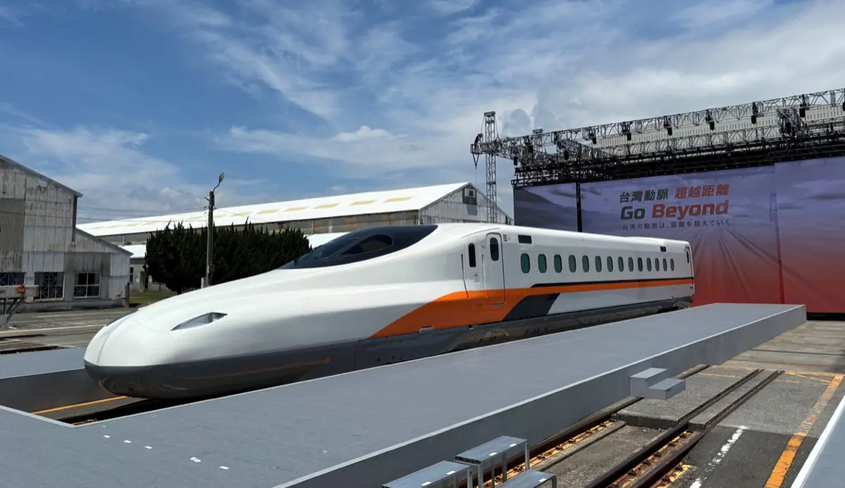 Taiwan N700ST high-speed train ships from Japan as the first of 12 sets, with commercial operation planned by the end of 2028.