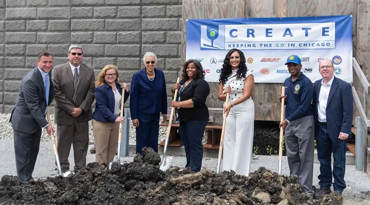 Chicago’s 71st Street grade separation advances with a new rail-over-road structure scheduled for completion in late 2027. Chicago’s 71st Street grade separation advances with a new rail-over-road structure scheduled for completion in late 2027.