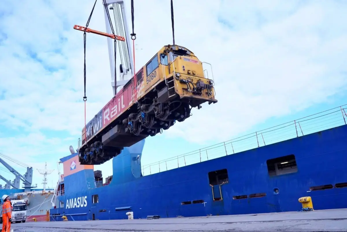 Traxtion locomotives arrive at Port of Durban before refurbishment in Pretoria and planned commercial service from March 2027. Traxtion locomotives arrive at Port of Durban before refurbishment in Pretoria and planned commercial service from March 2027.