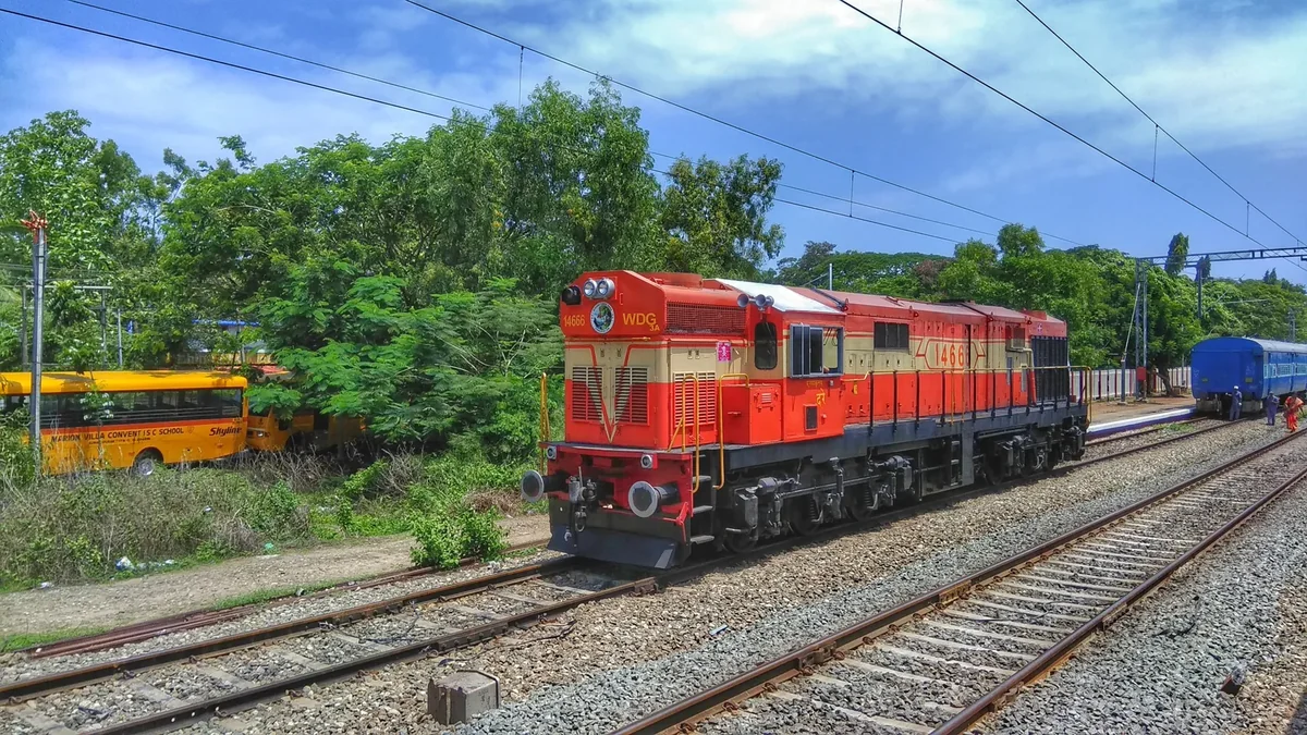 Indian Railways WDG-3A diesel locomotive on track at Kochuveli railway station in Kerala. Indian Railways WDG-3A diesel locomotive on track at Kochuveli railway station in Kerala.