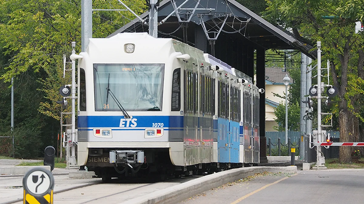 Edmonton LRV Order Expands to 40 Vehicles