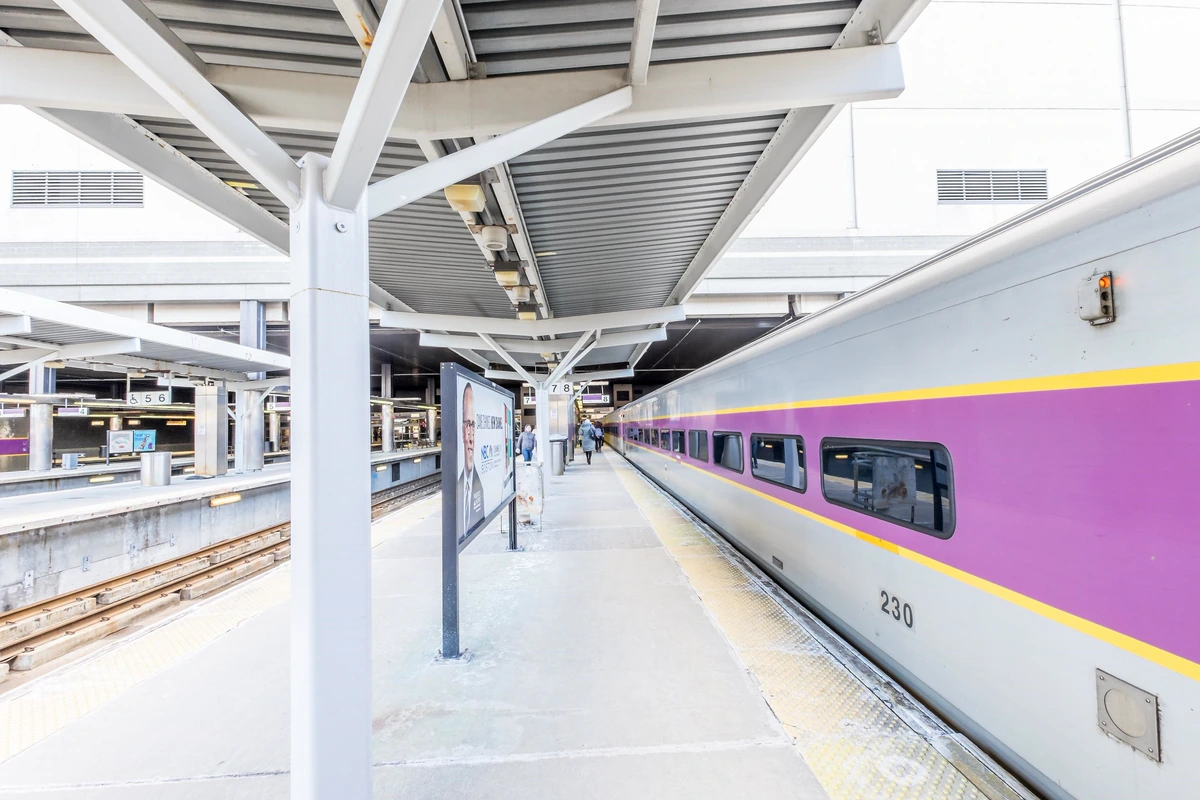 North Station commuter rail platform in Boston, one of two terminals the proposed rail link would connect