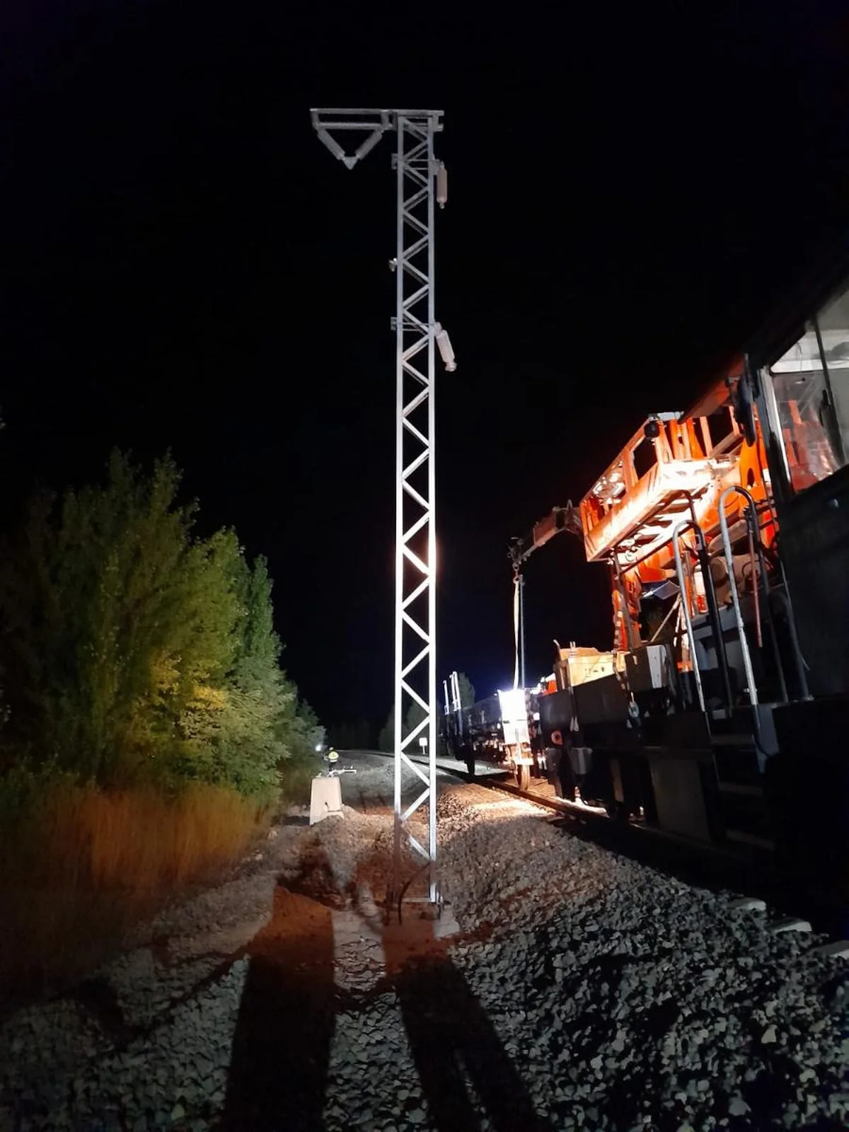 Electrification works on the Zaragoza-Teruel-Sagunto railway line